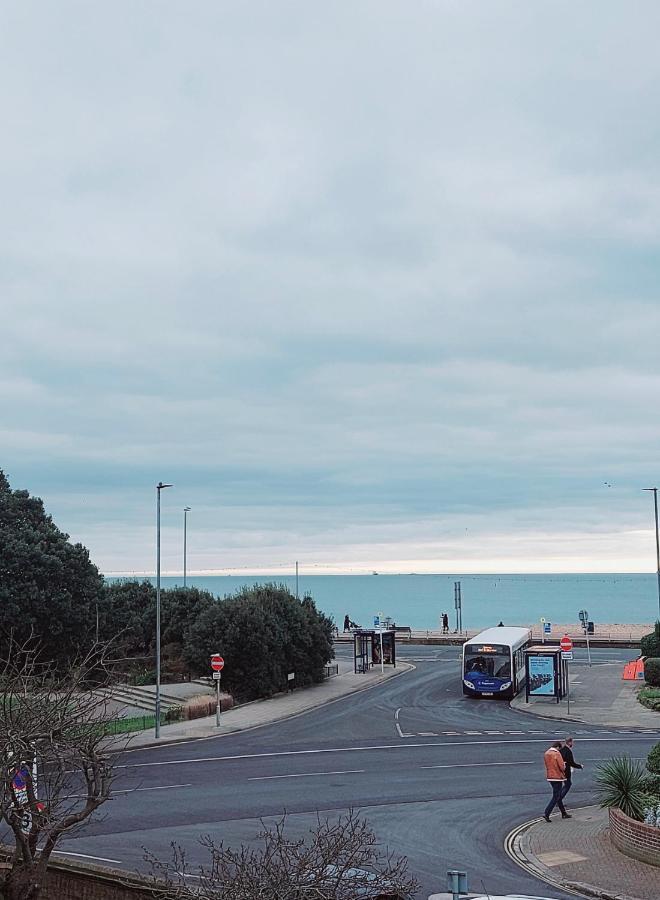Inn By The Sea, Portsmouth, Parking Ev 22Kw Available ภายนอก รูปภาพ