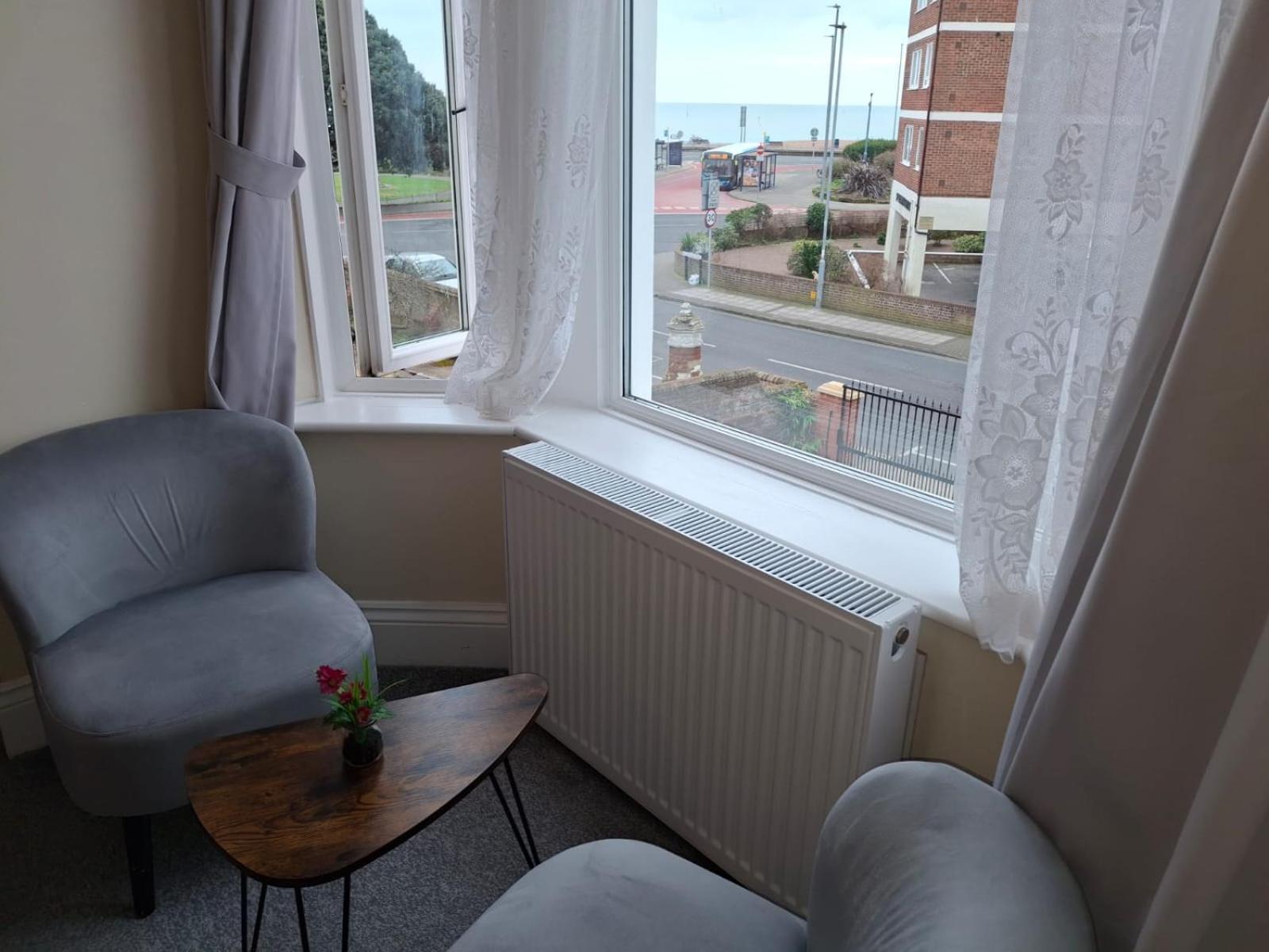 Inn By The Sea, Portsmouth, Parking Ev 22Kw Available ภายนอก รูปภาพ