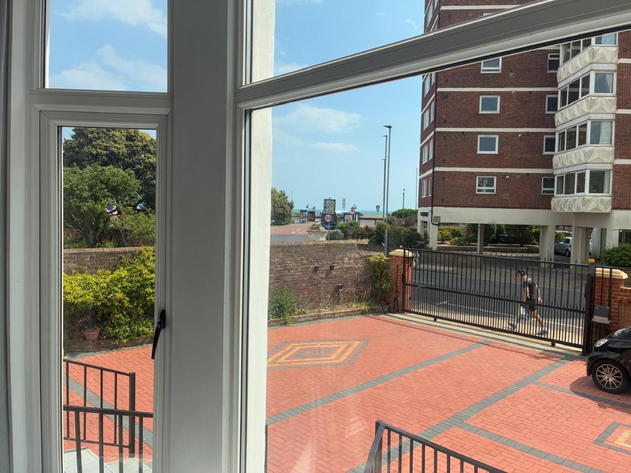 Inn By The Sea, Portsmouth, Parking Ev 22Kw Available ภายนอก รูปภาพ